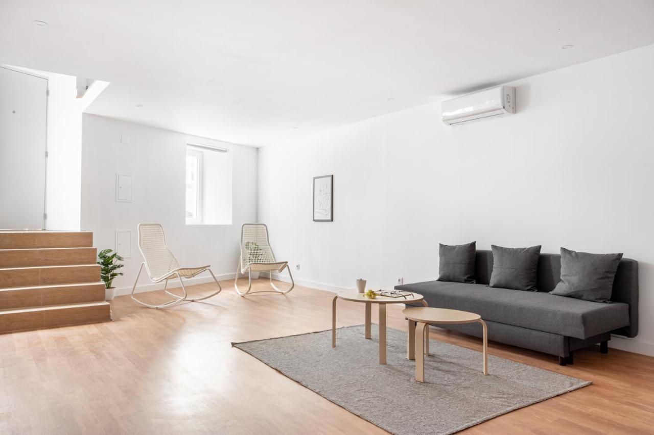 ALTIDO Stylish 2-level flats near Ajuda Palace Lisboa Extérieur photo